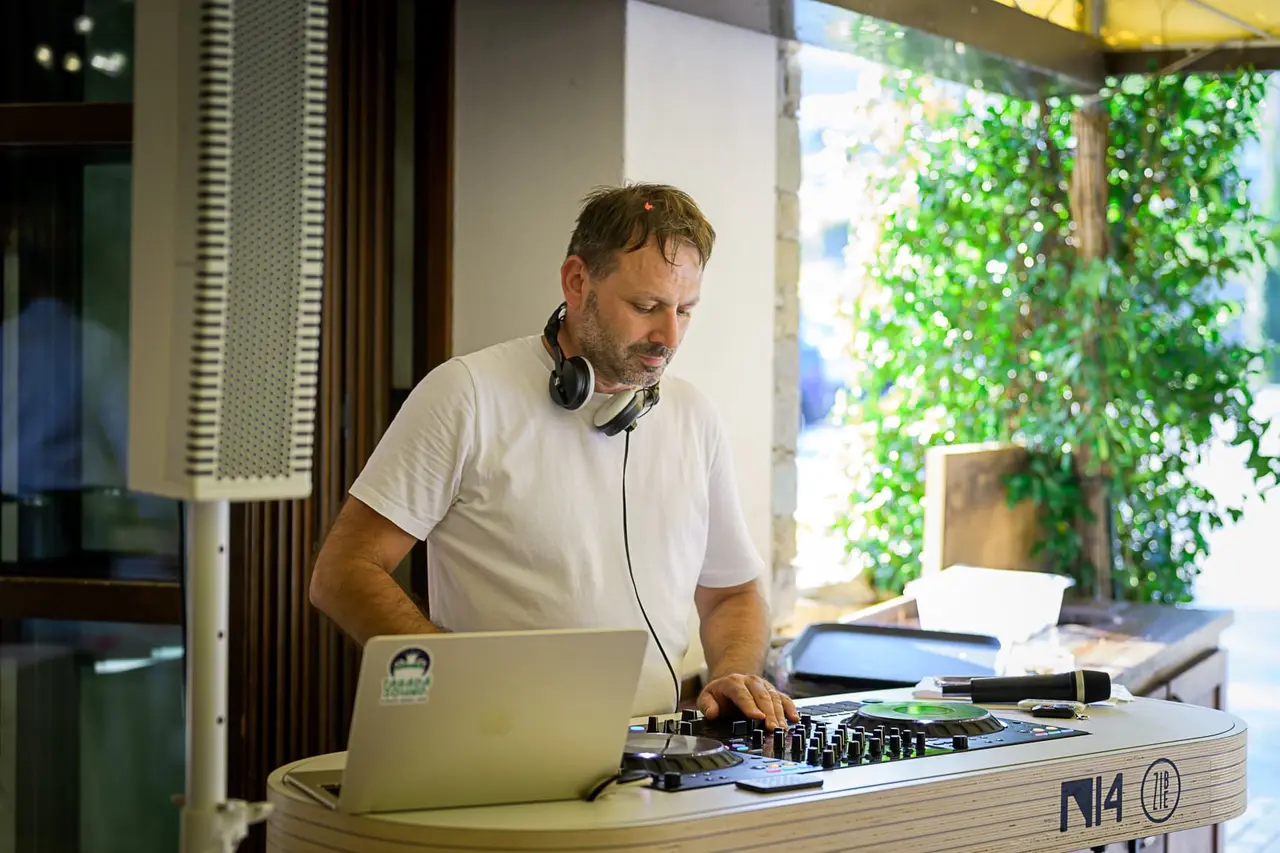 Giuliano Gadaldi - DJ professionista